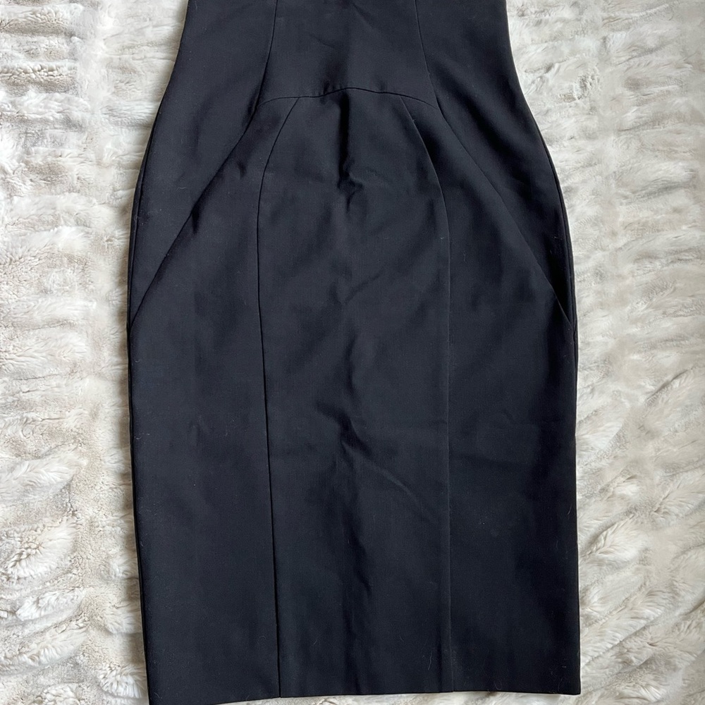 Cue Australia - High Waisted Black Pencil Skirt in Size 6